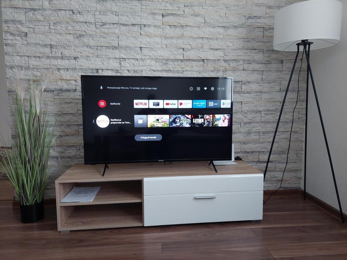 Apartman Danijela Otočac Eksteriør bilde